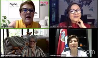 Foto de la pantalla de una video llamada, se logra ver a Doña Giselle Tamayo, Presidenta del CONICIT; Ileana Rojas, Gerencia General de Intel; Paola Vega, Ministra MICITT; Nuria Marín Raventós